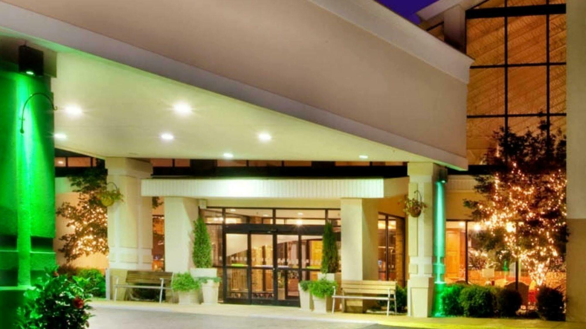 Holiday Inn Roanoke Airport - Conference Ctr By Ihg Esterno foto